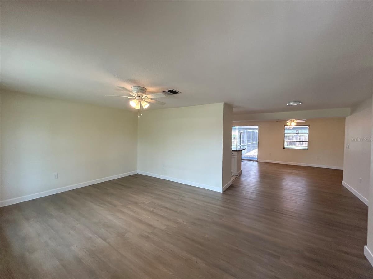 4485 COSTELLO STREET — photo 6 of 45