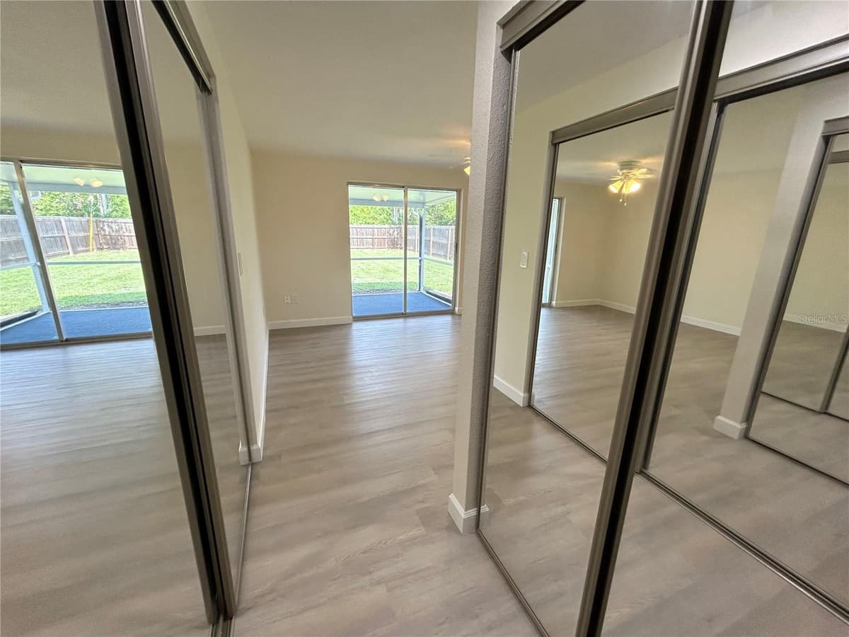 4485 COSTELLO STREET — photo 16 of 45