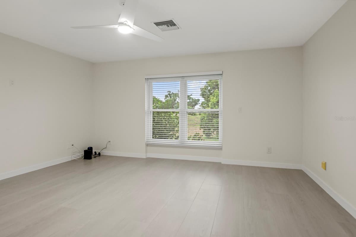 2703 LANCASTER DRIVE — photo 16 of 30