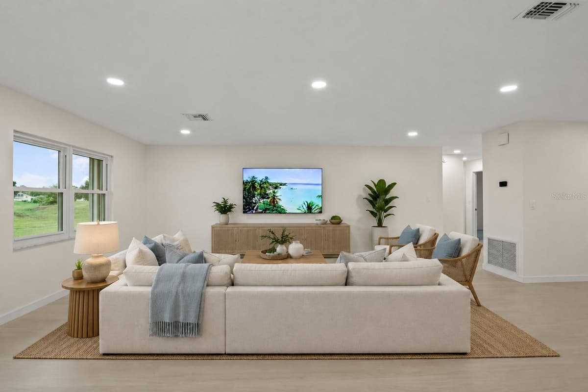 2703 LANCASTER DRIVE — photo 12 of 30