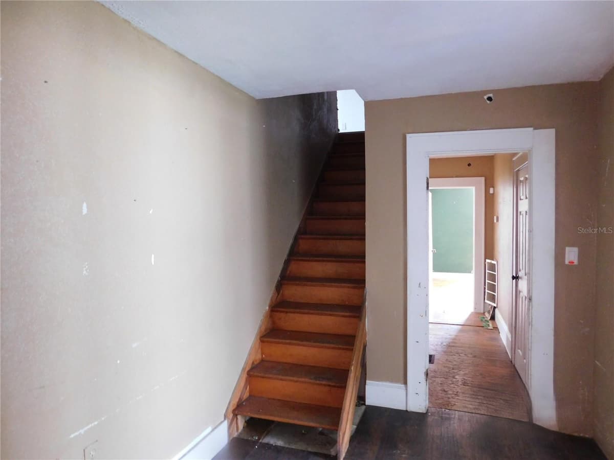 6400 12TH STREET — photo 15 of 36