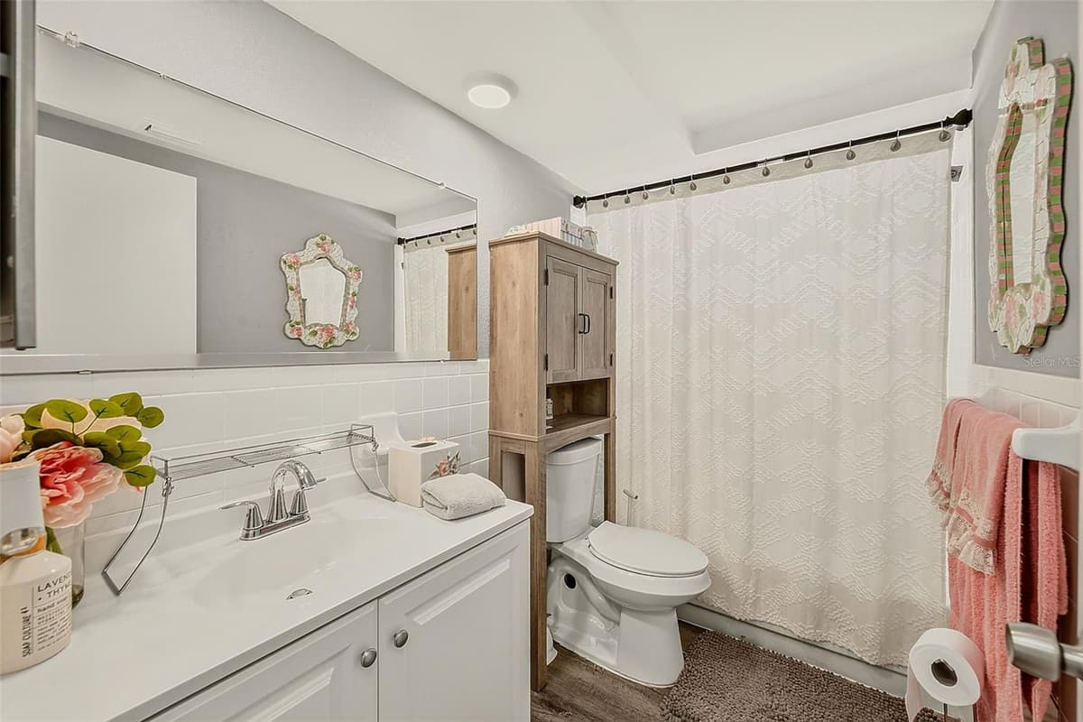 5126 ROSEWOOD DRIVE — photo 15 of 25