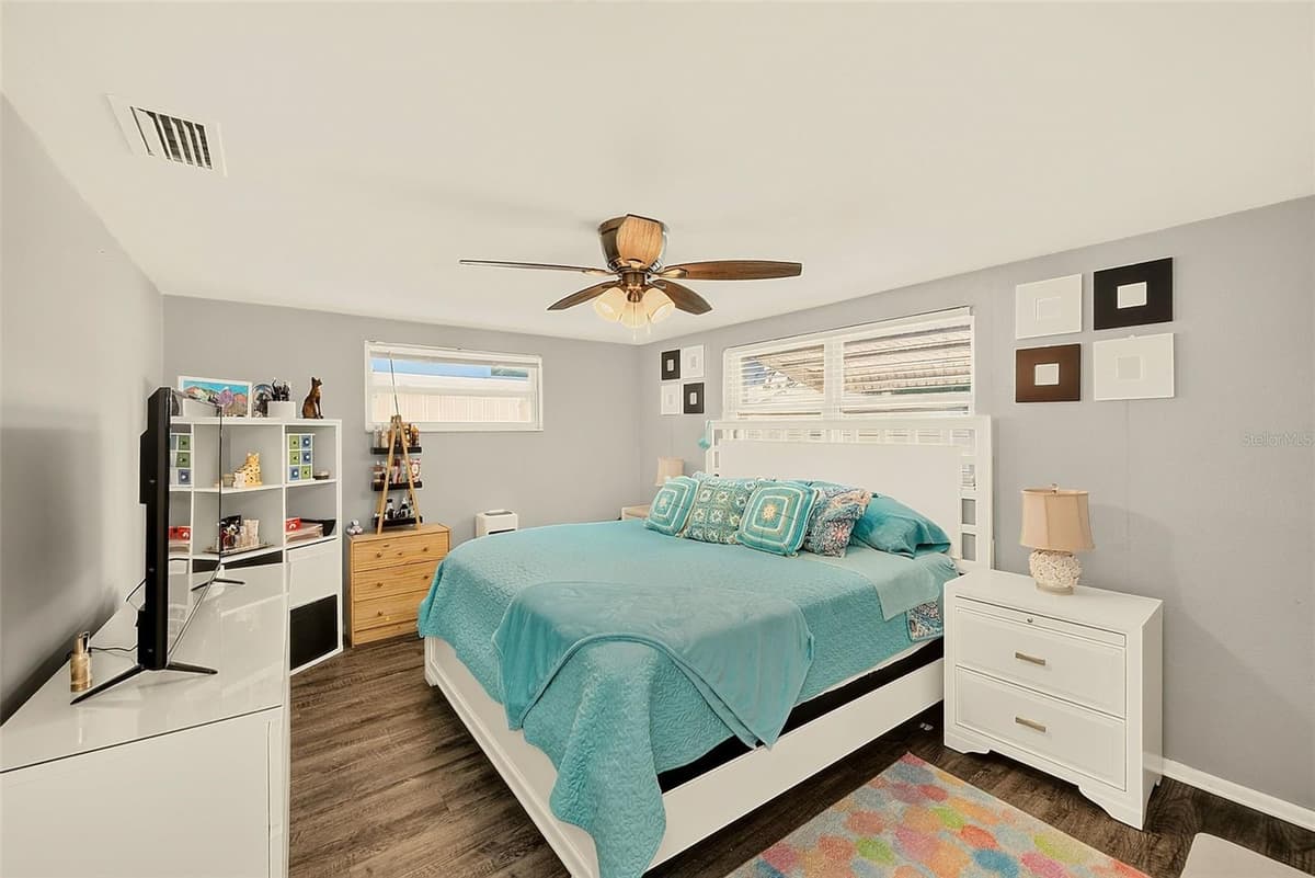 5126 ROSEWOOD DRIVE — photo 12 of 25
