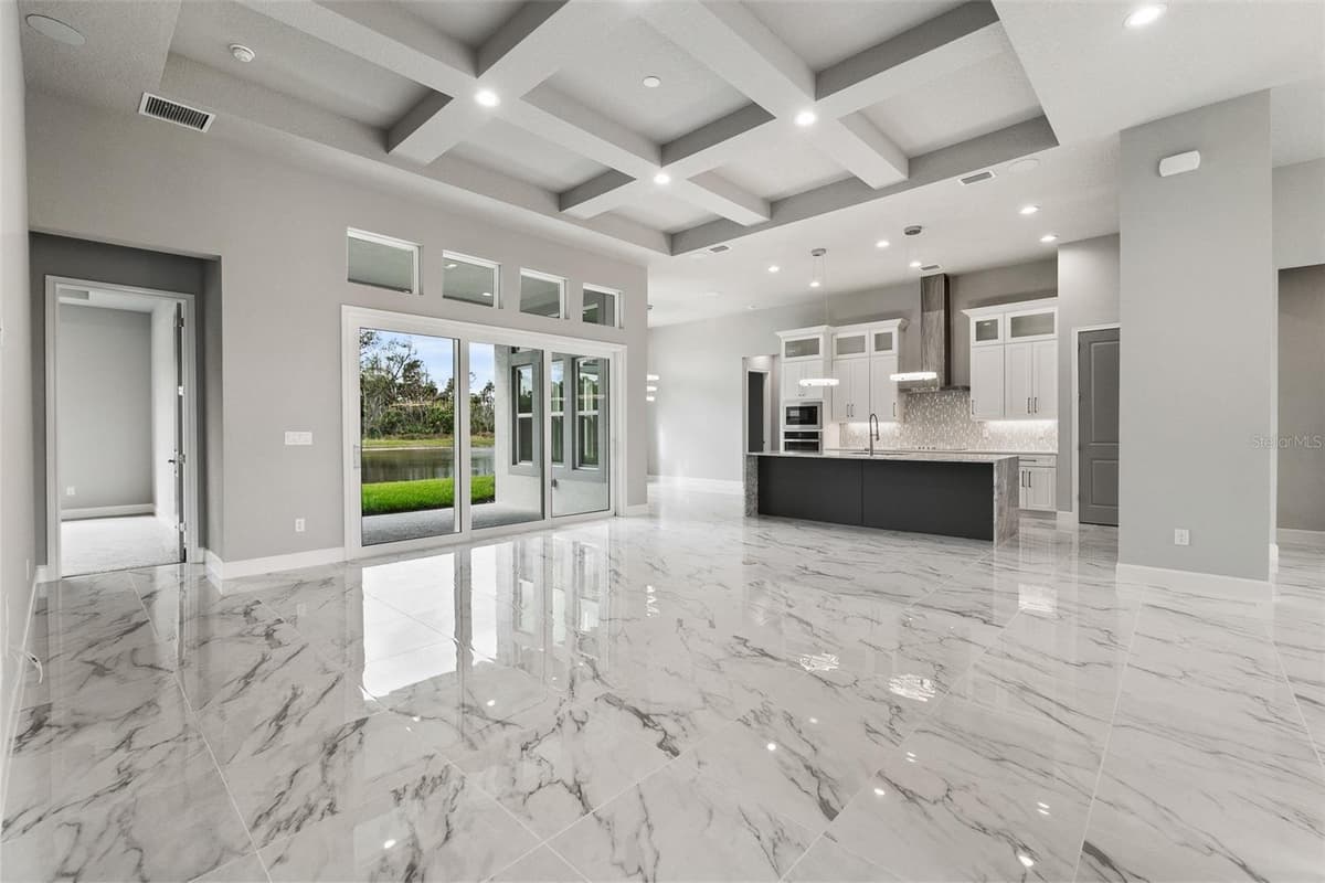 29 CORONADO ROAD — photo 9 of 62