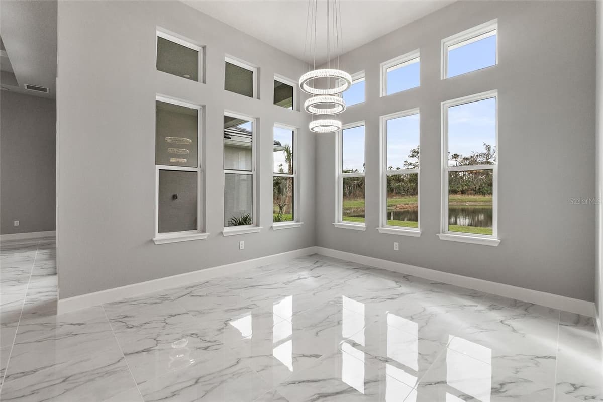 29 CORONADO ROAD — photo 17 of 62