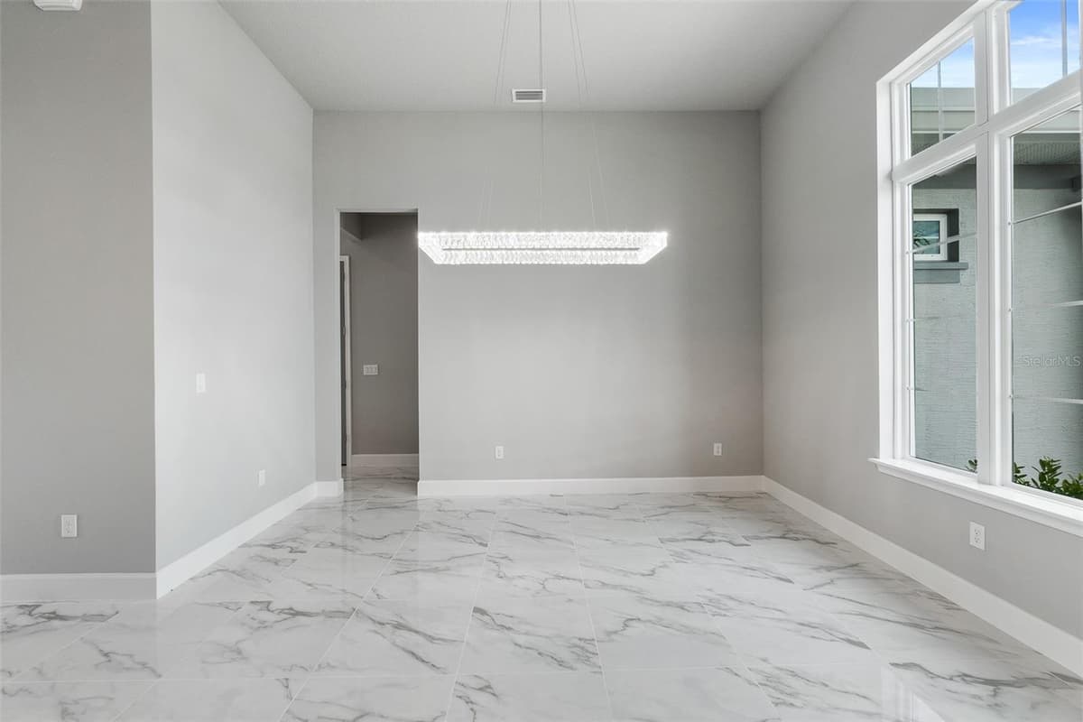 29 CORONADO ROAD — photo 6 of 62