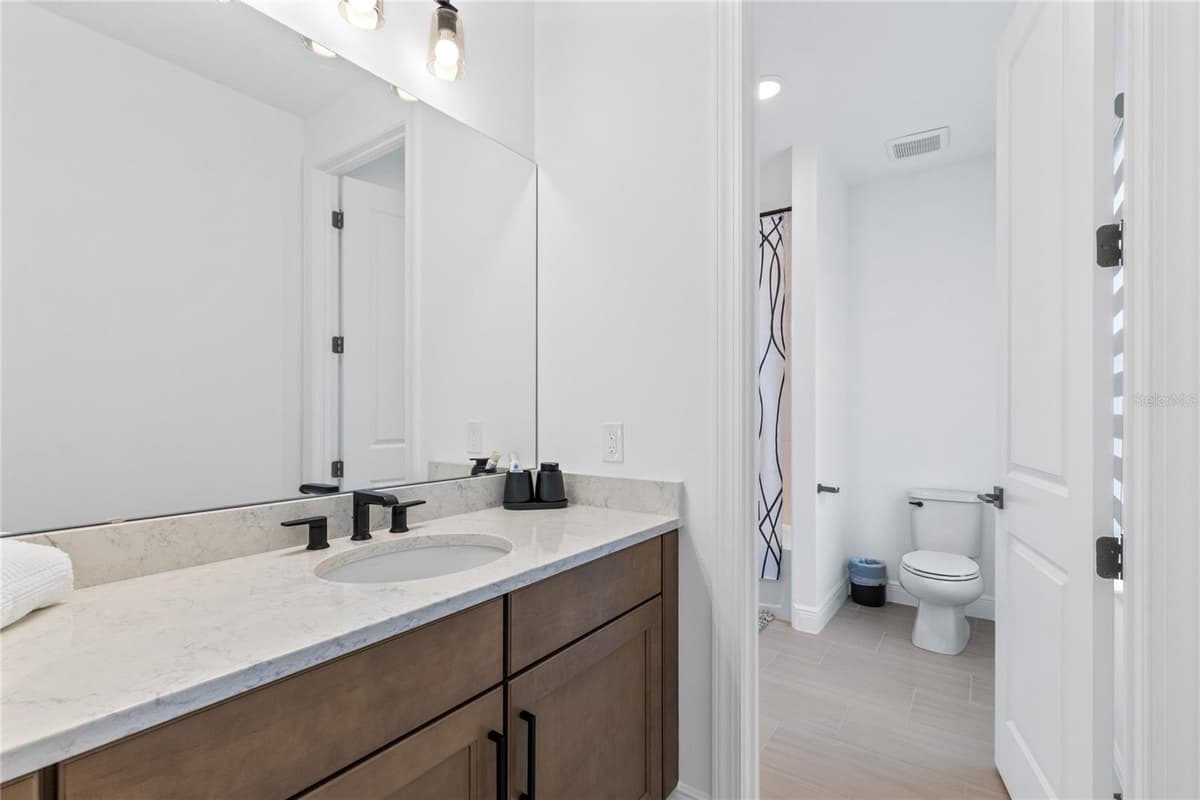 9445 SANTORINI DRIVE — photo 39 of 53