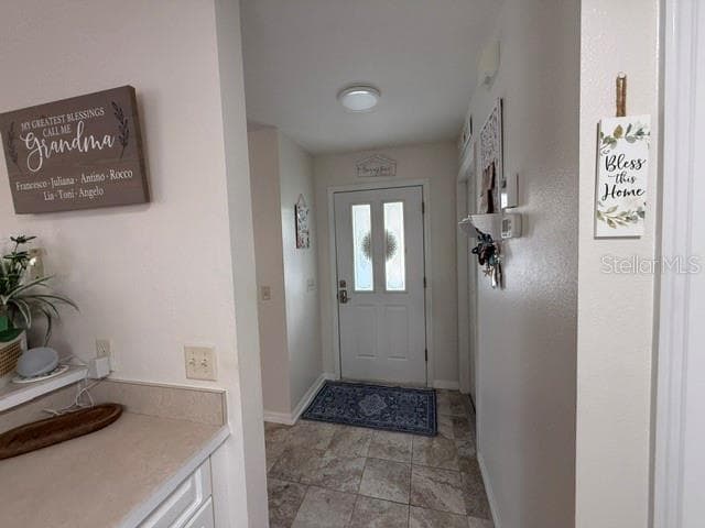 7618 171ST SUN VALLEY PLACE — photo 4 of 35