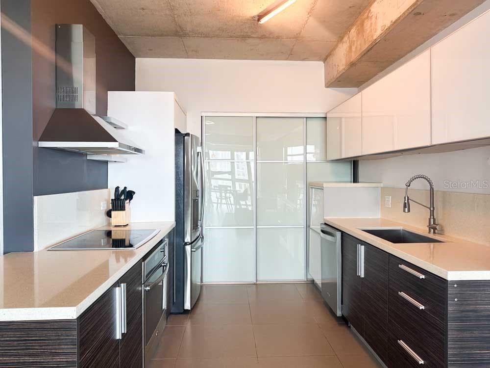 404 Ave Constitucion ATLANTIS — photo 12 of 20