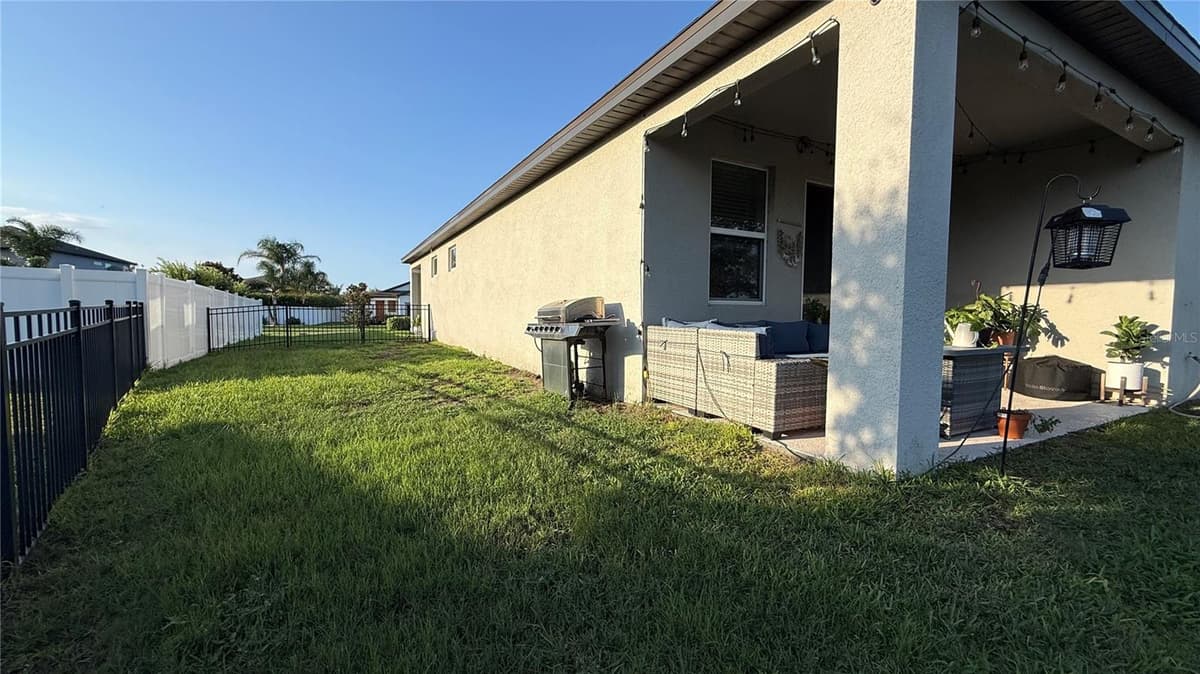722 LADYFISH LN — photo 59 of 65