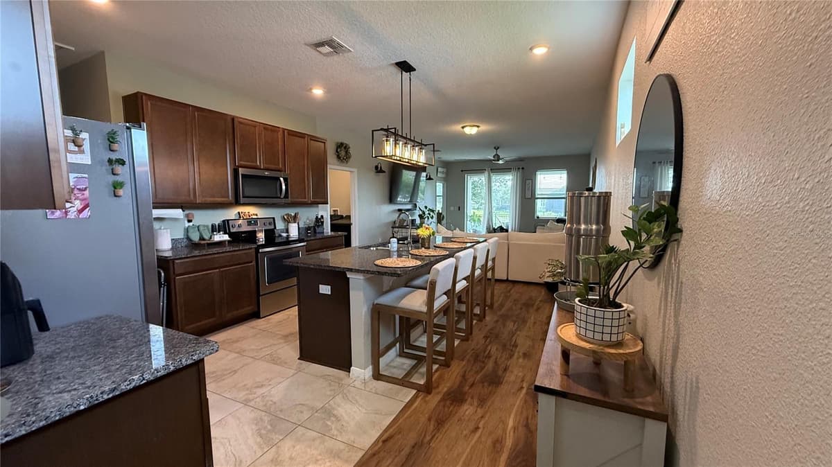 722 LADYFISH LN — photo 14 of 65