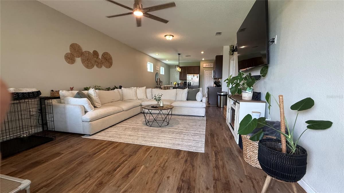 722 LADYFISH LN — photo 11 of 65
