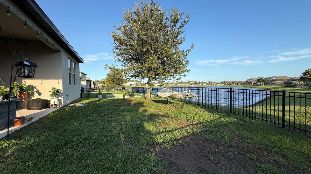 722 LADYFISH LN — photo 61 of 65