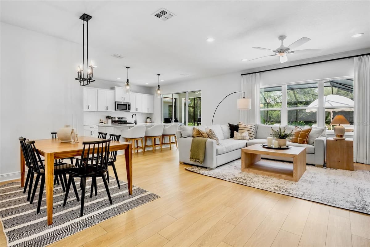 10113 CANAVERAL CIRCLE — photo 3 of 42
