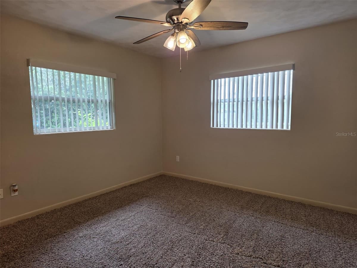 2077 DRUID ROAD — photo 37 of 47