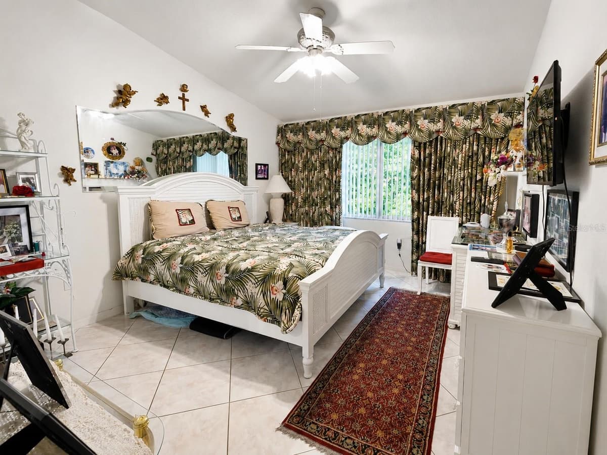 8294 KEY ROYAL CIRCLE — photo 16 of 41