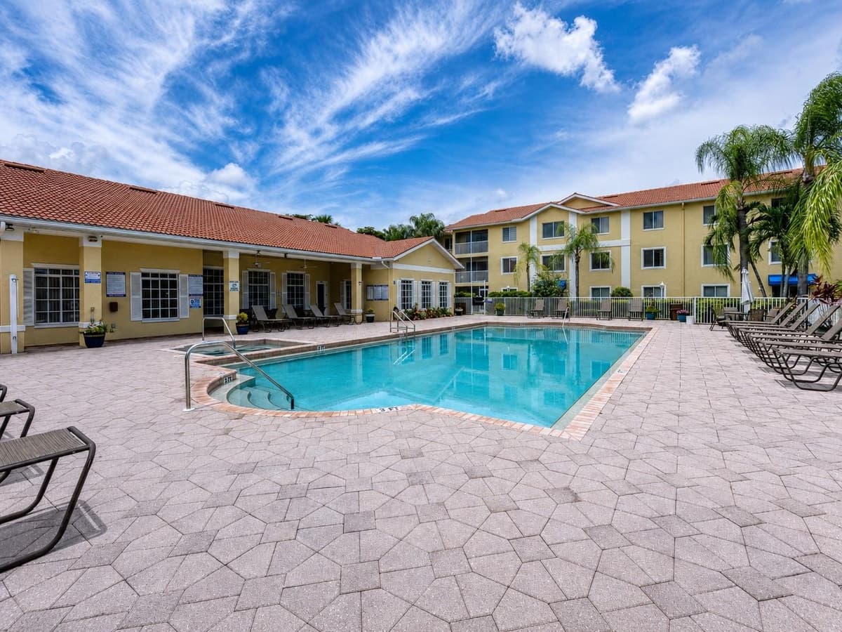 8294 KEY ROYAL CIRCLE — photo 37 of 41