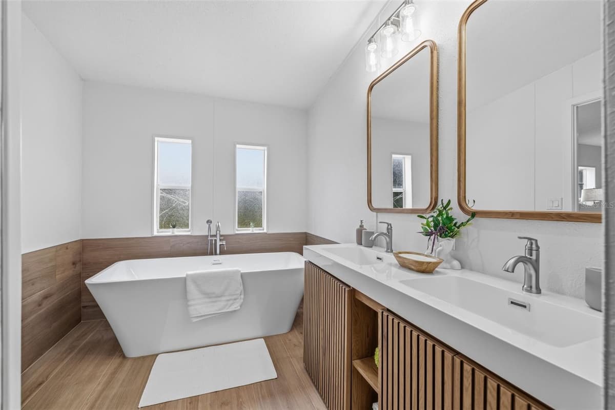 5005 SUGAR OAK LANE — photo 19 of 30
