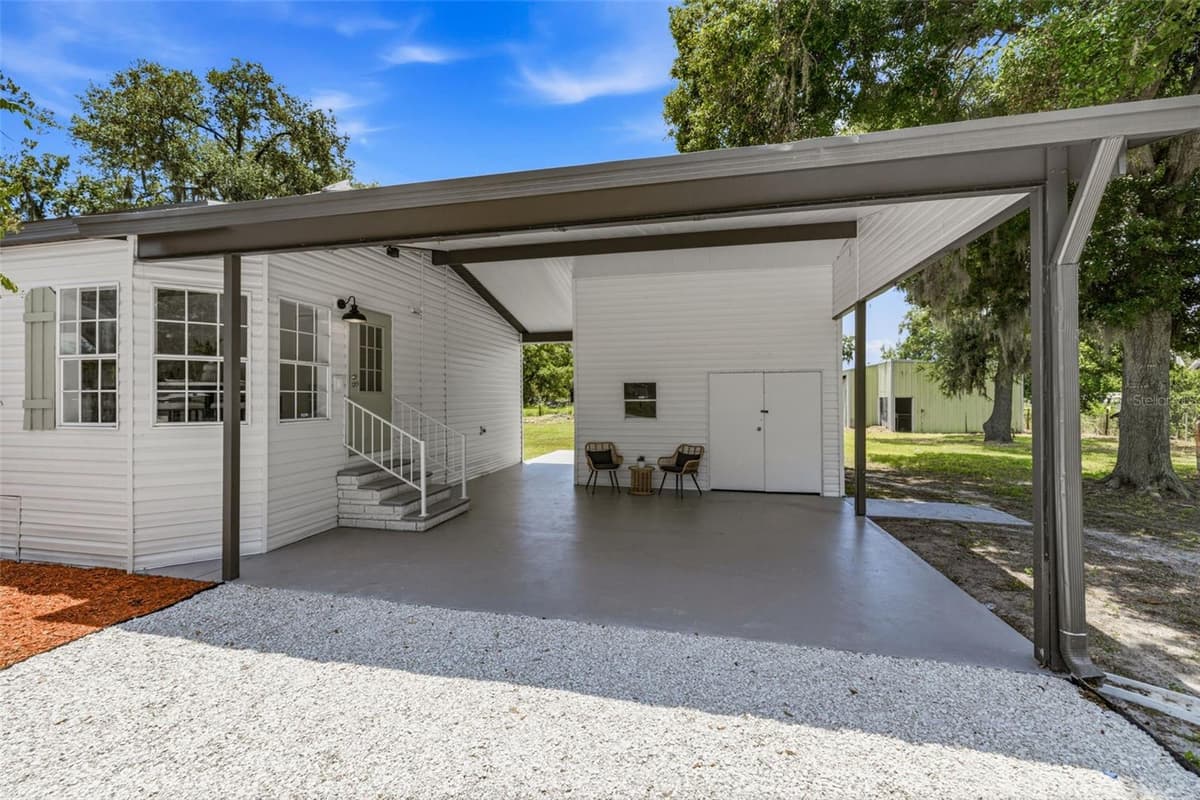 5005 SUGAR OAK LANE — photo 2 of 30