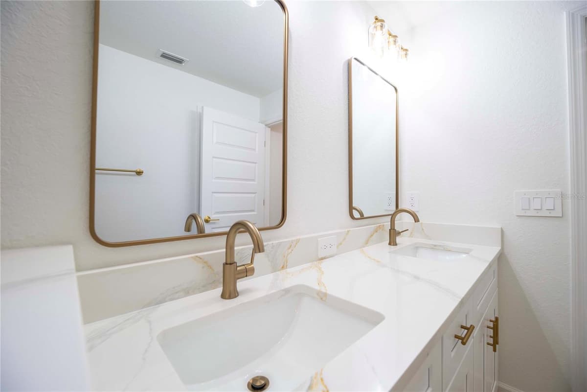 4570 WINDEE AVENUE — photo 49 of 50