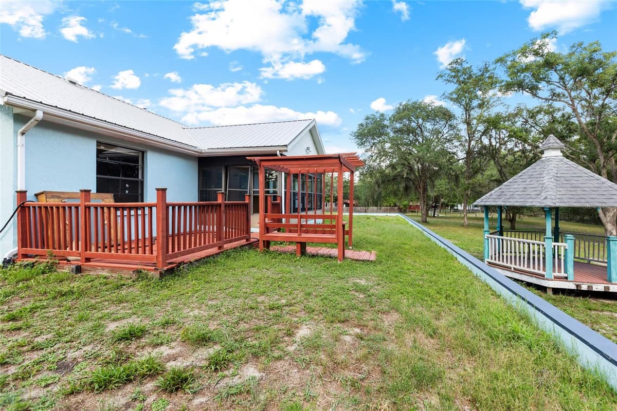 26330 BLACKJACK STREET — photo 4 of 36