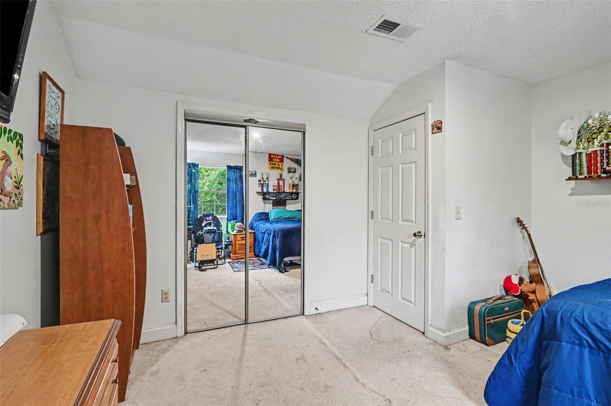 490 PINE WOODS ROAD — photo 19 of 30