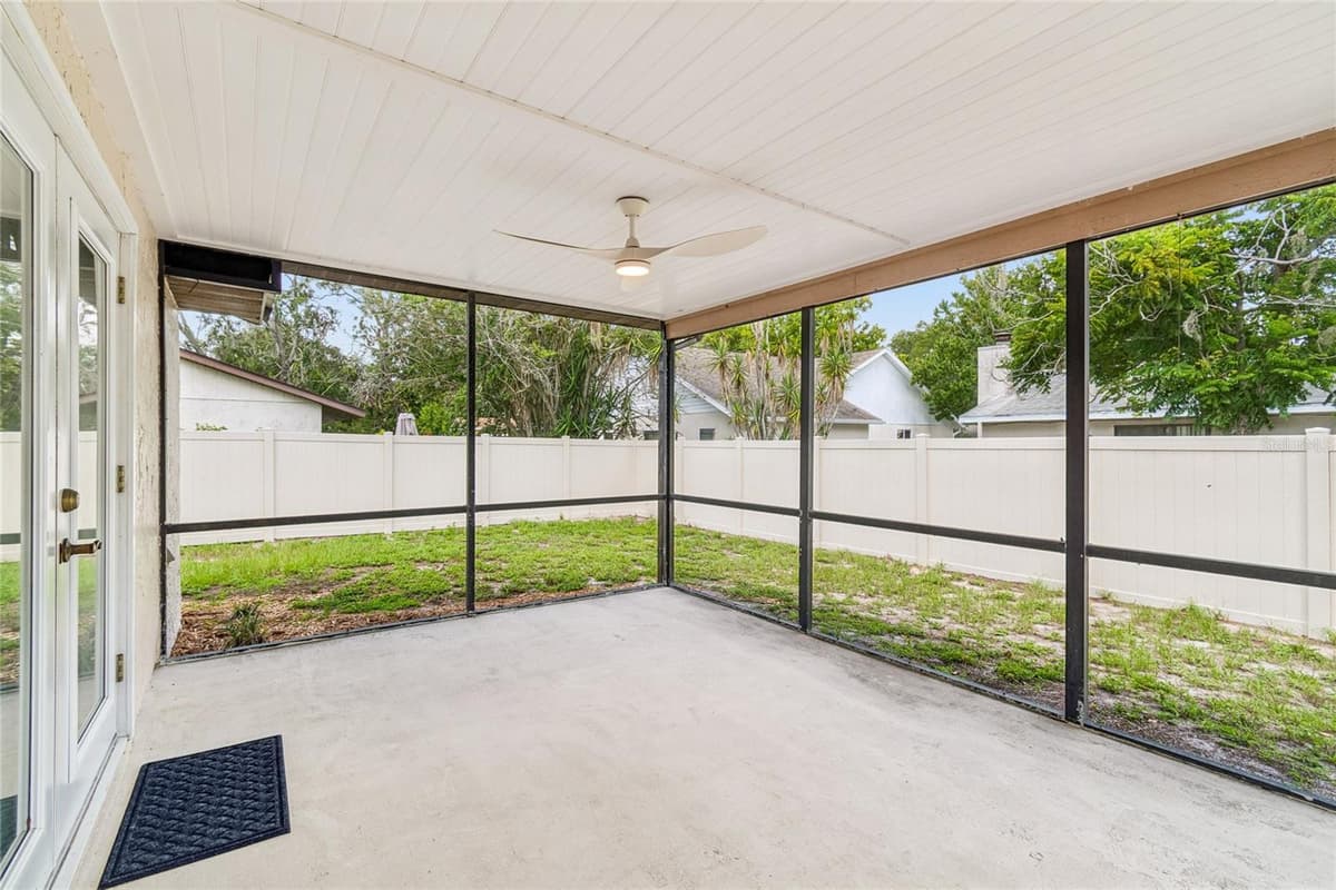 10305 TURKEY OAK DRIVE — photo 15 of 27