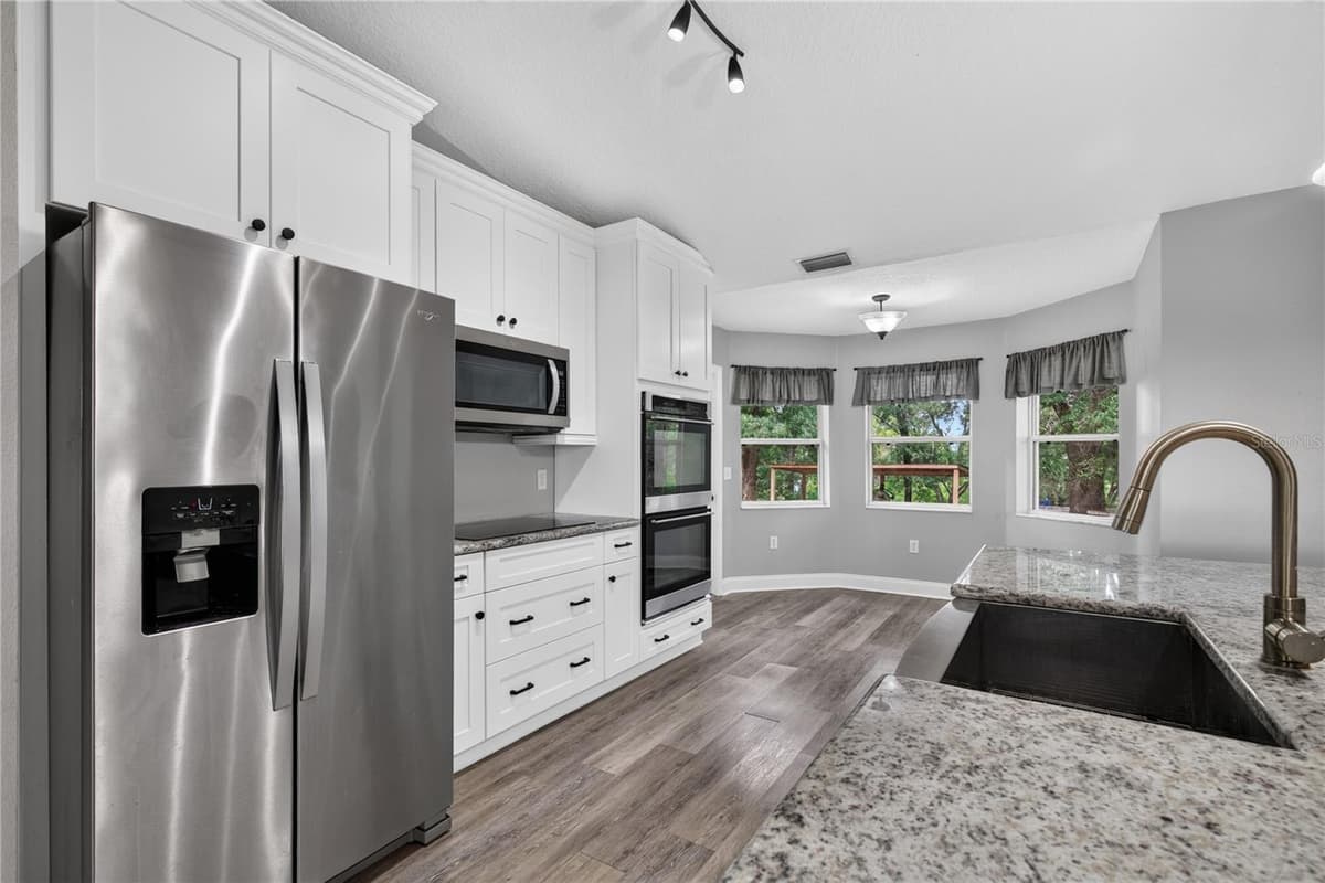 24307 ADAIR AVENUE — photo 11 of 42