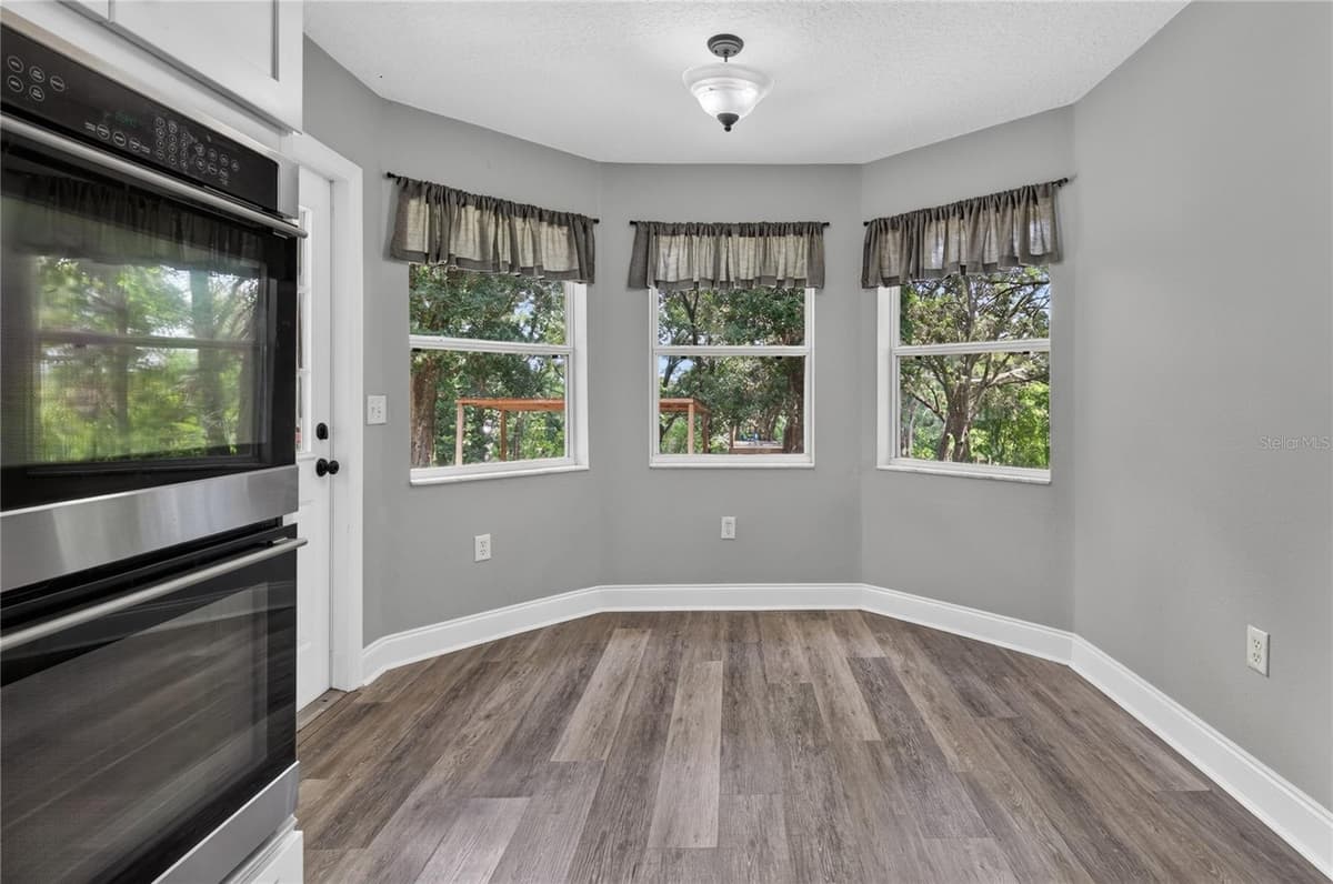 24307 ADAIR AVENUE — photo 15 of 42