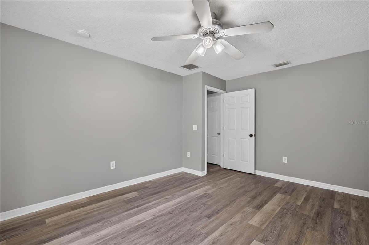 24307 ADAIR AVENUE — photo 18 of 42