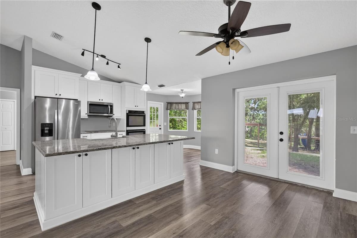 24307 ADAIR AVENUE — photo 9 of 42