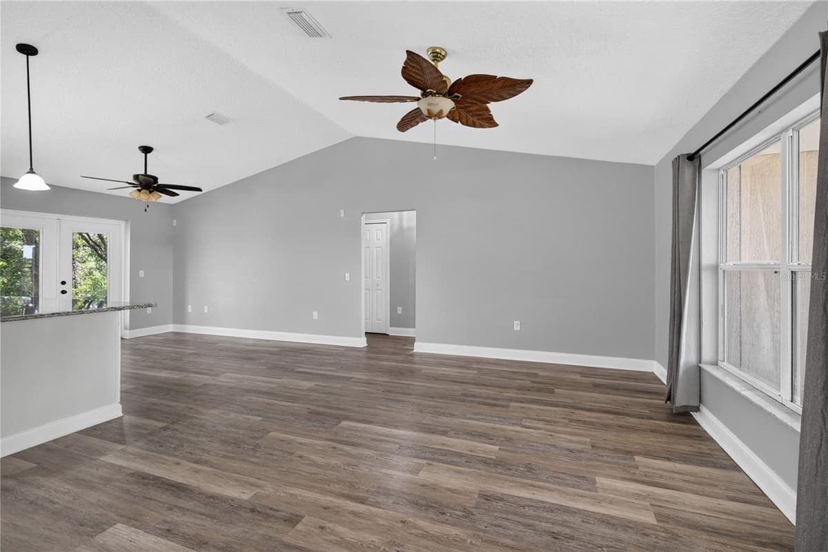 24307 ADAIR AVENUE — photo 8 of 42
