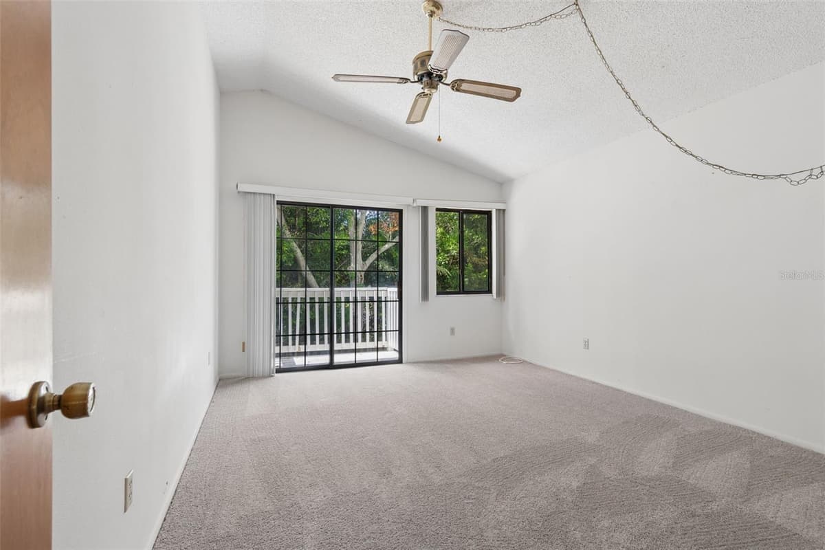 609 GREEN VALLEY ROAD — photo 36 of 75