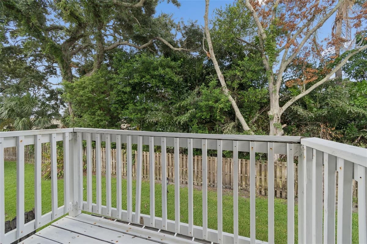 609 GREEN VALLEY ROAD — photo 40 of 75