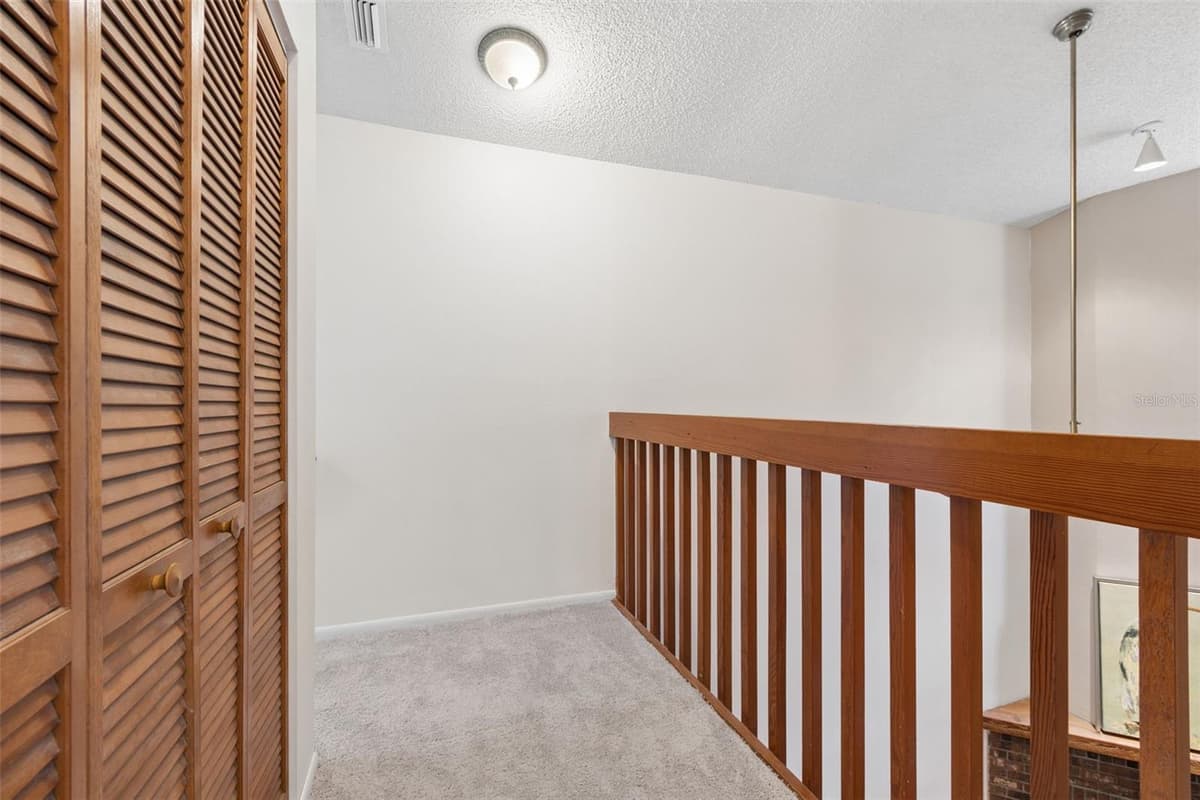 609 GREEN VALLEY ROAD — photo 35 of 75