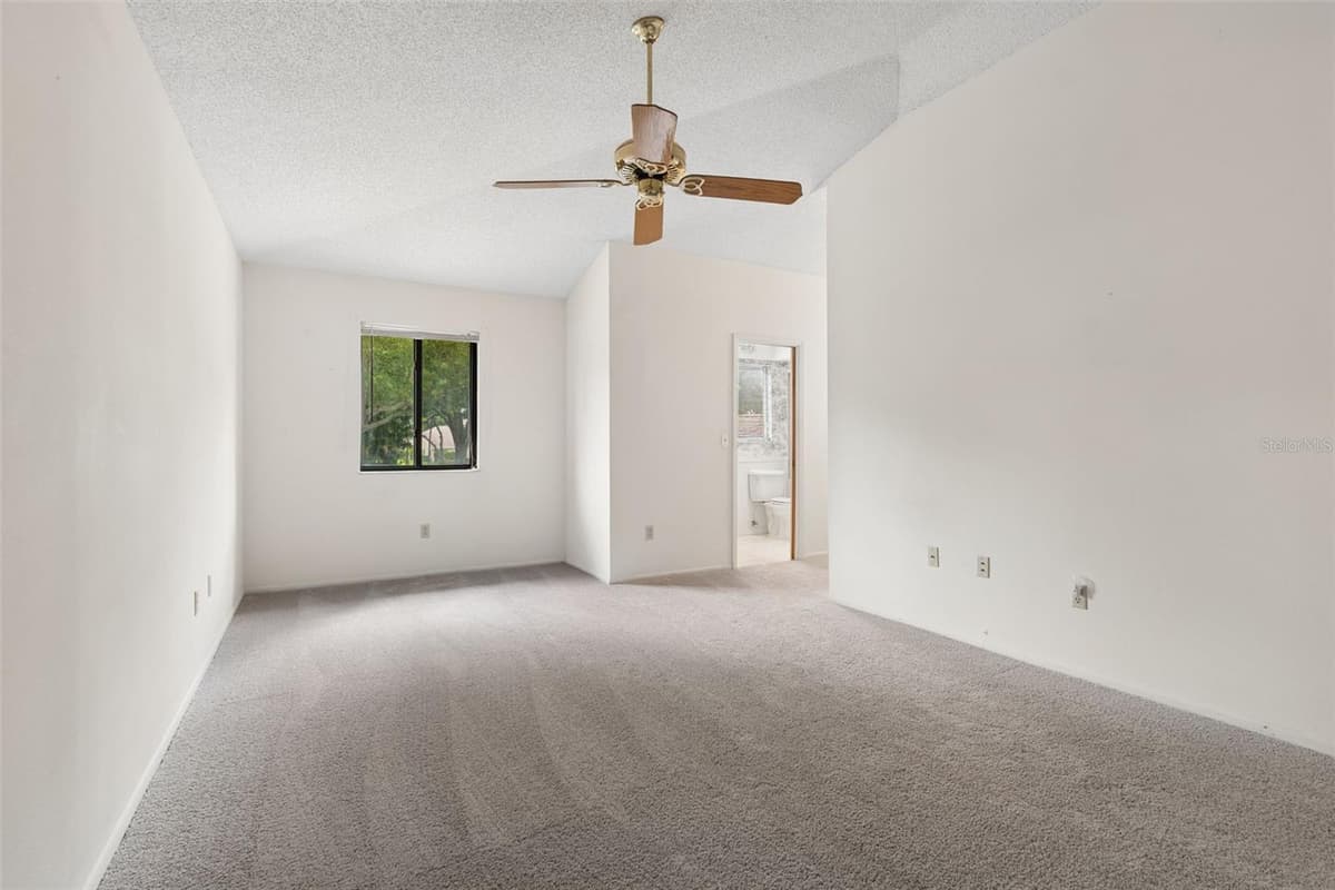 609 GREEN VALLEY ROAD — photo 46 of 75