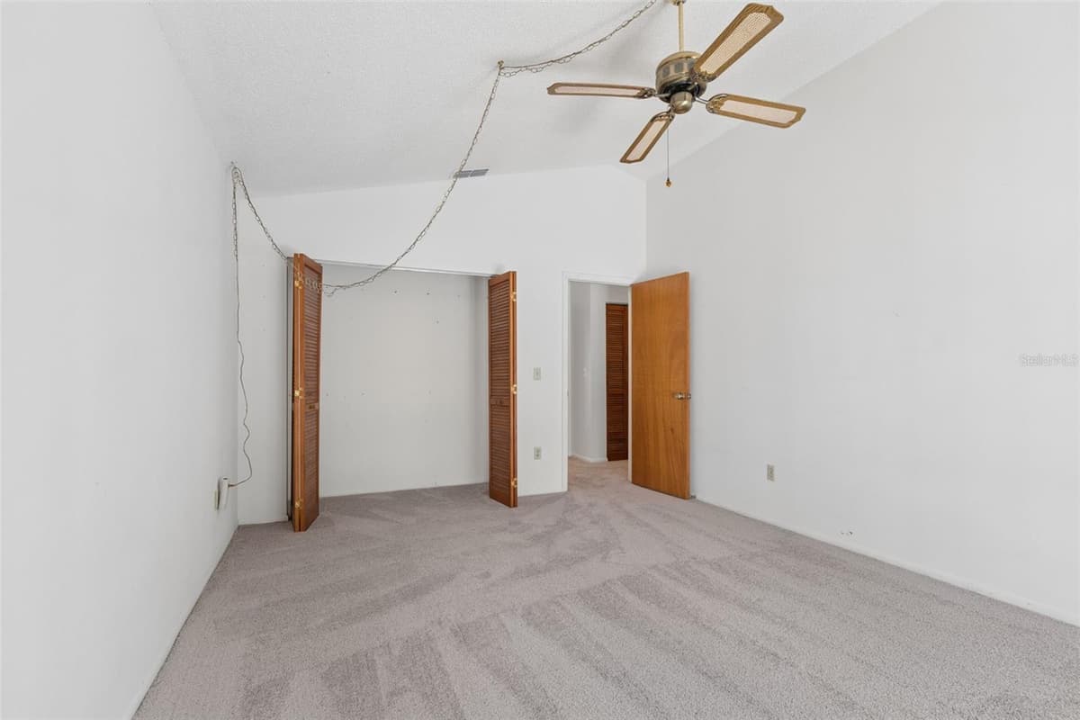 609 GREEN VALLEY ROAD — photo 38 of 75