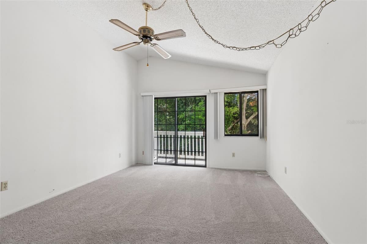 609 GREEN VALLEY ROAD — photo 39 of 75