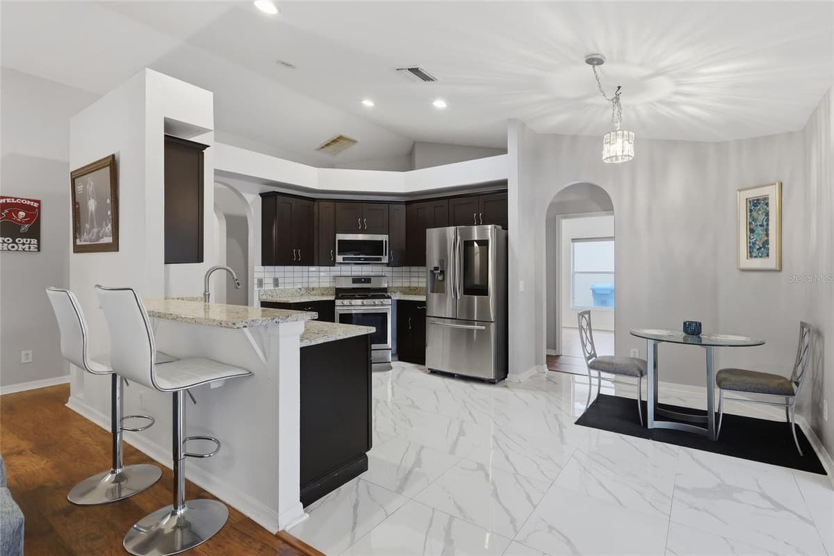 2208 KATANA PLACE — photo 17 of 39