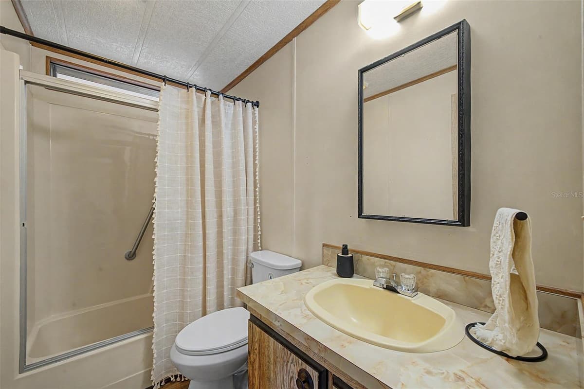 906 WHATLEY COURT — photo 27 of 54