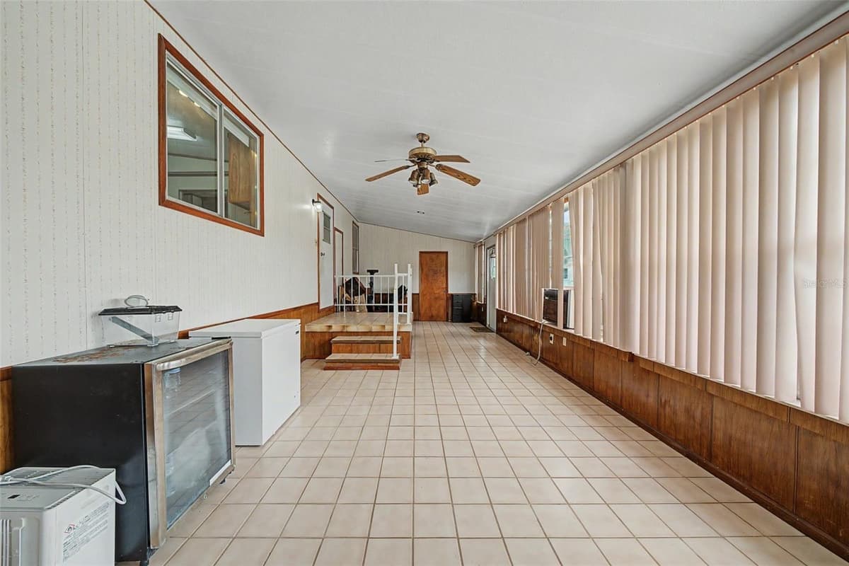 906 WHATLEY COURT — photo 39 of 54