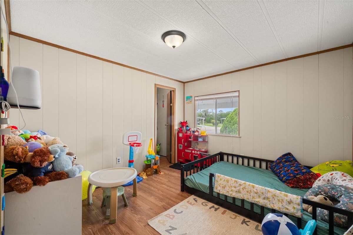 906 WHATLEY COURT — photo 29 of 54