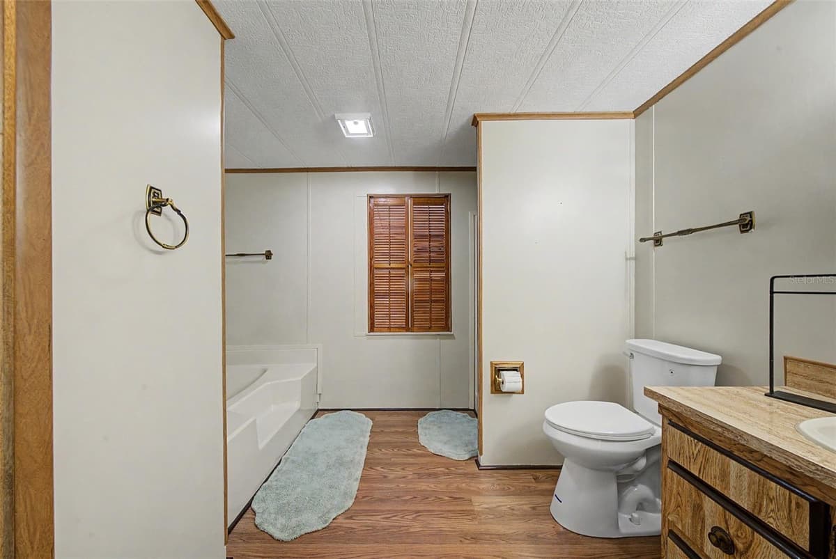 906 WHATLEY COURT — photo 20 of 54
