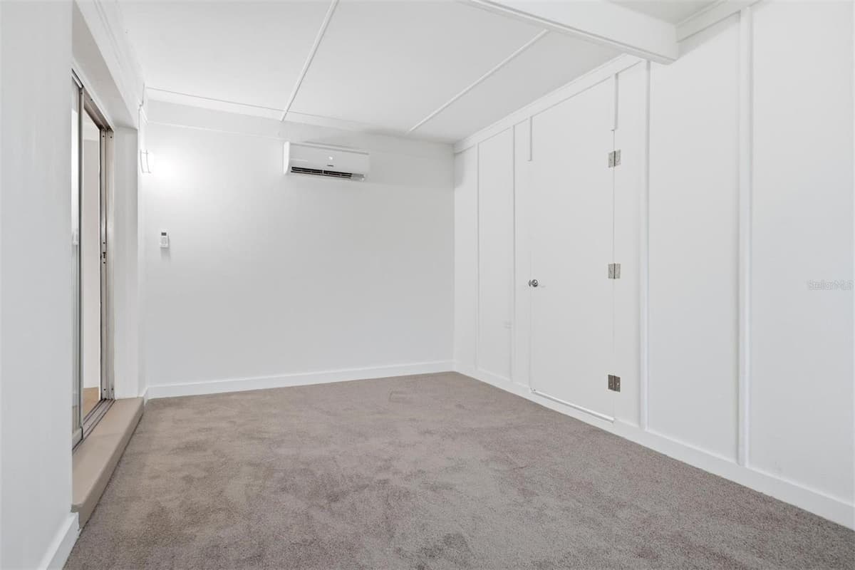 2832 11TH TERRACE — photo 42 of 51