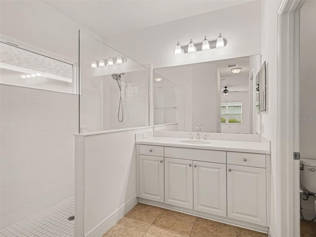 7521 RIDGELAKE CIRCLE — photo 15 of 29