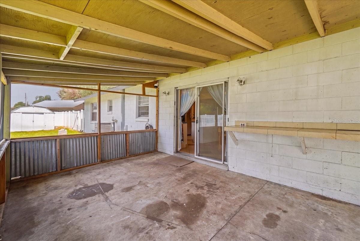 156 MANSEAU DRIVE — photo 41 of 46