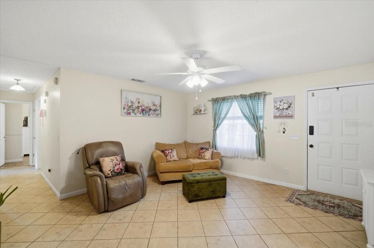156 MANSEAU DRIVE — photo 13 of 46