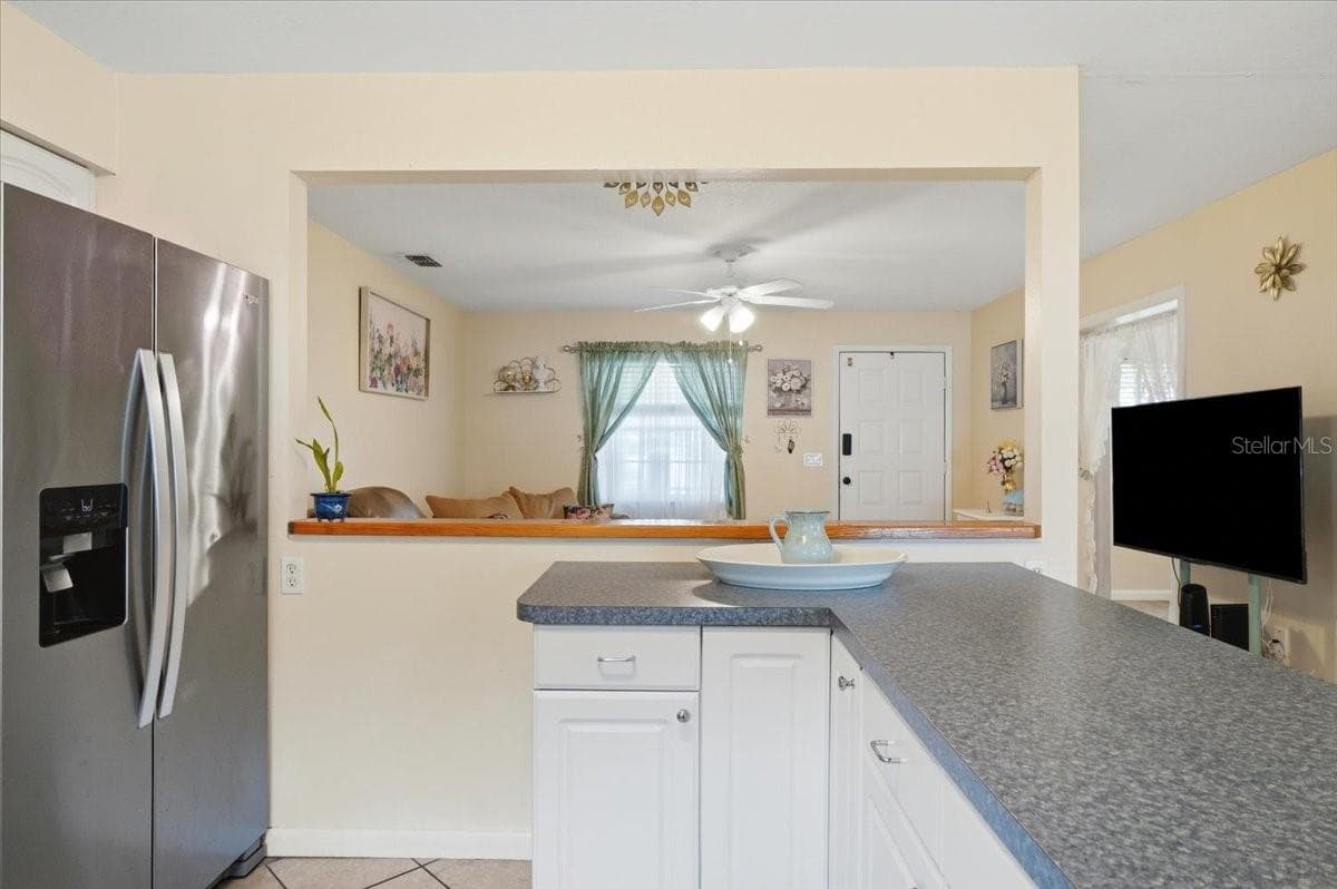 156 MANSEAU DRIVE — photo 16 of 46