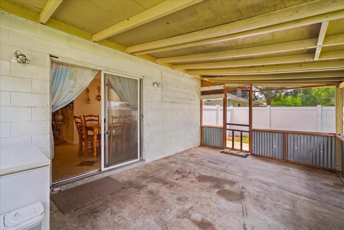 156 MANSEAU DRIVE — photo 40 of 46