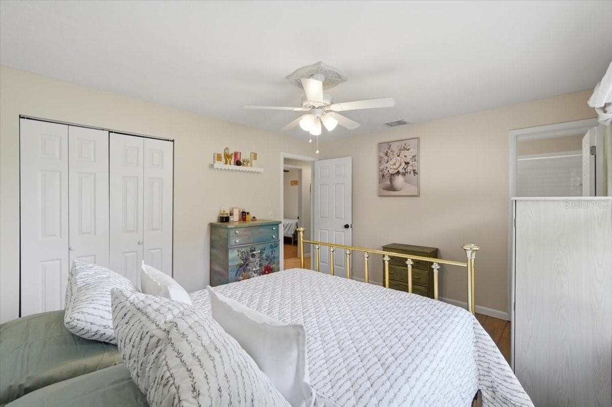 156 MANSEAU DRIVE — photo 24 of 46